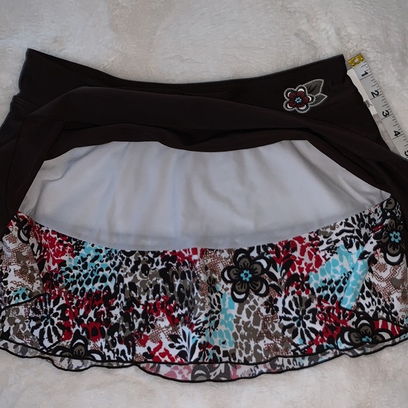 Swim Cover Skirt (No Panties) - Picture 3 of 8